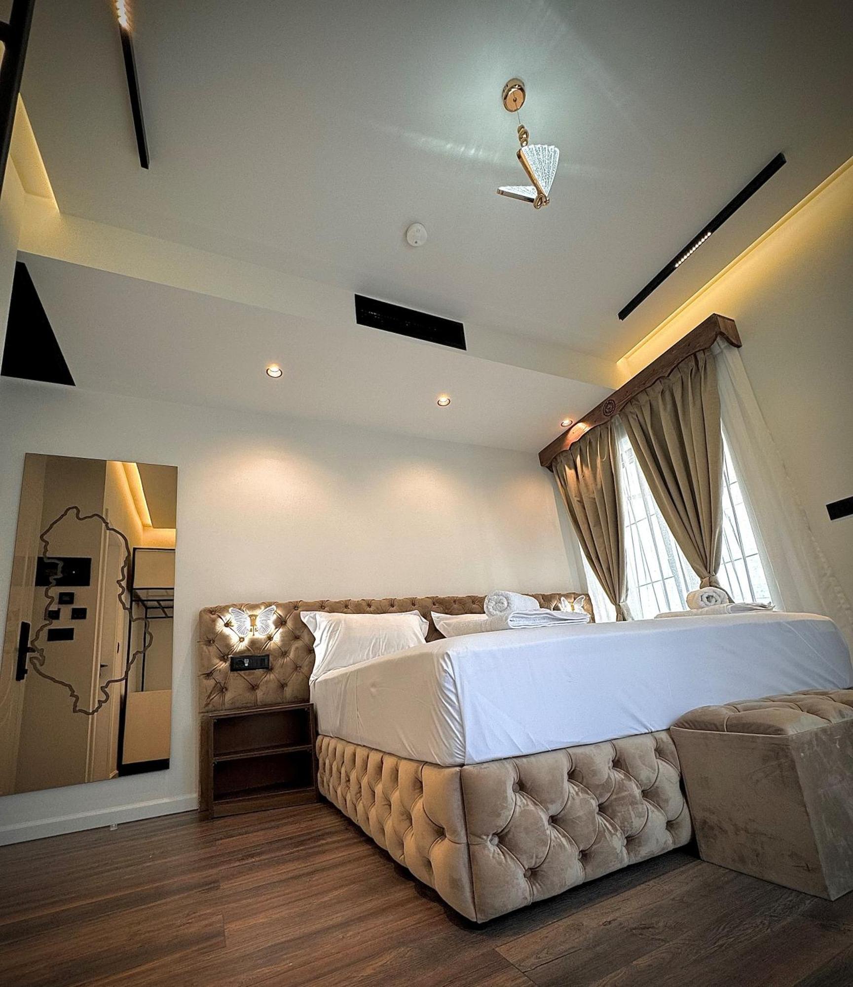 Boutique Hotel Empire Of Martin Гірокастра Екстер'єр фото