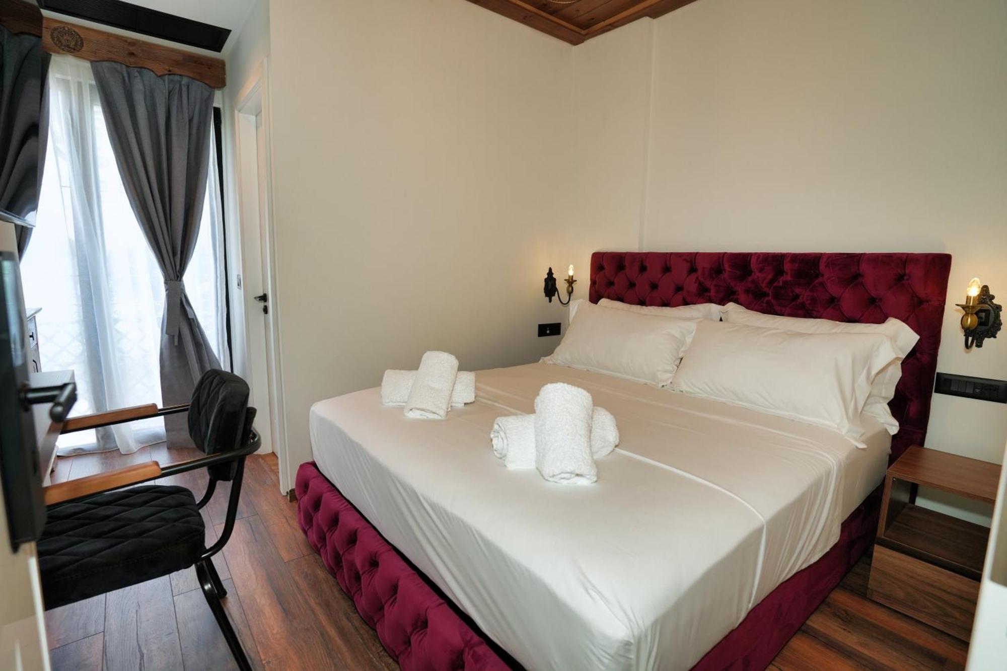 Boutique Hotel Empire Of Martin Гірокастра Екстер'єр фото